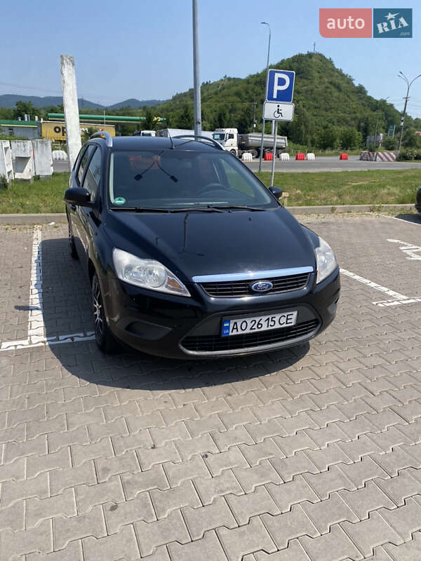 Універсал Ford Focus 2010 в Мукачевому
