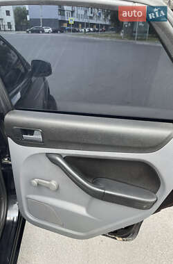 Седан Ford Focus 2008 в 