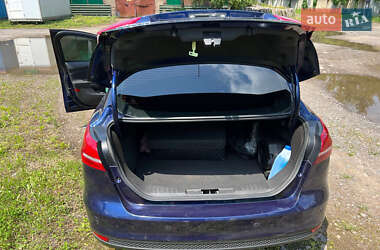 Седан Ford Focus 2017 в 