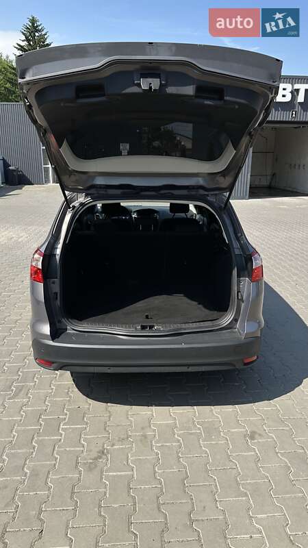 Универсал Ford Focus 2012 в Хмельнике