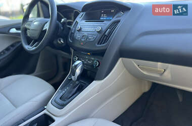 Седан Ford Focus 2016 в 