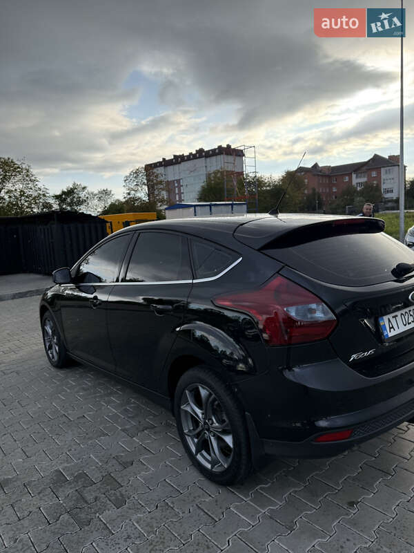 Хетчбек Ford Focus 2012 в Стрию