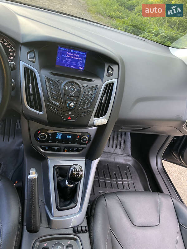 Хетчбек Ford Focus 2012 в Стрию