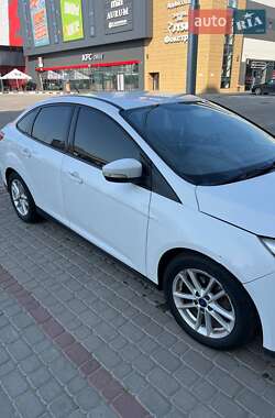 Седан Ford Focus 2017 в 