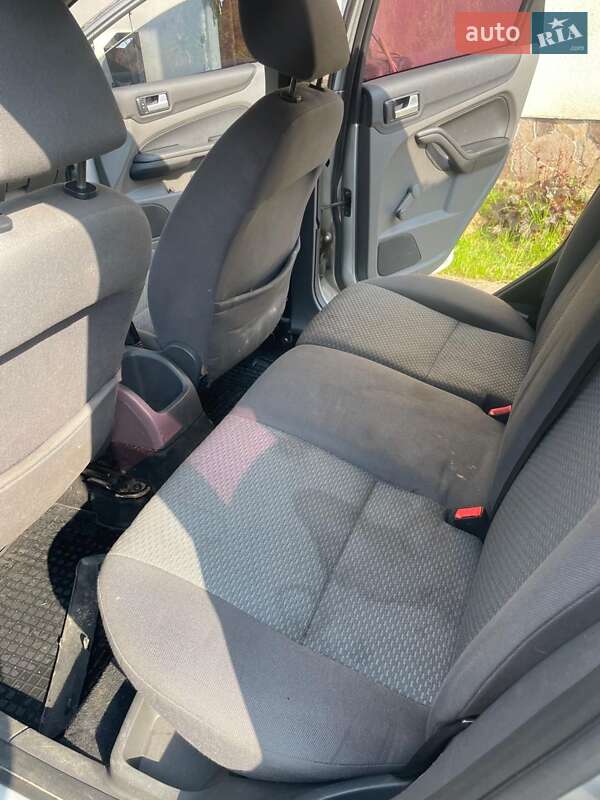 Універсал Ford Focus 2005 в Чопі