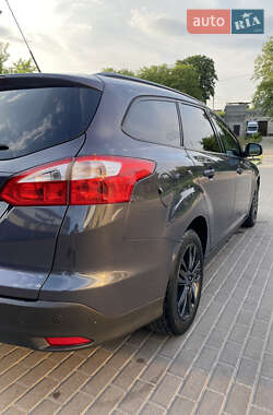 Универсал Ford Focus 2011 в 
