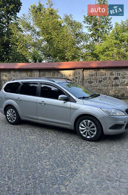 Универсал Ford Focus 2010 в 