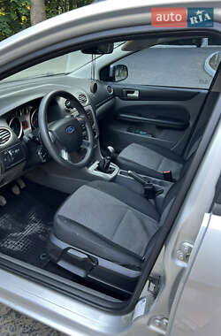 Универсал Ford Focus 2010 в 