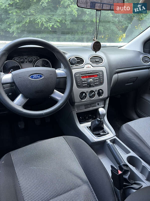 Универсал Ford Focus 2010 в Черновцах