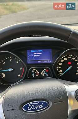 Универсал Ford Focus 2012 в 