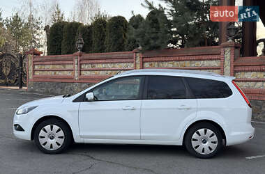 Универсал Ford Focus 2010 в 