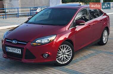 Седан Ford Focus 2013 в 