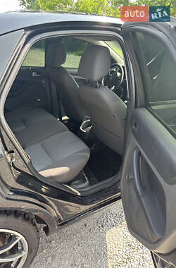 Хэтчбек Ford Focus 2007 в 