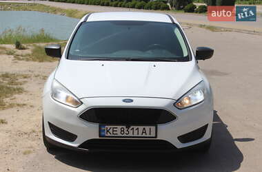 Седан Ford Focus 2016 в 