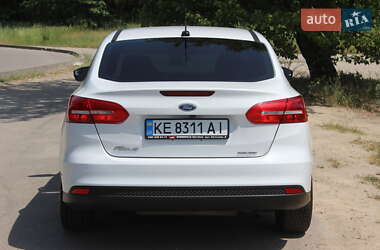 Седан Ford Focus 2016 в 