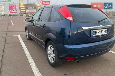 Хэтчбек Ford Focus 2002 в Одессе