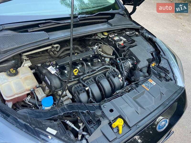 Седан Ford Focus 2015 в Житомире