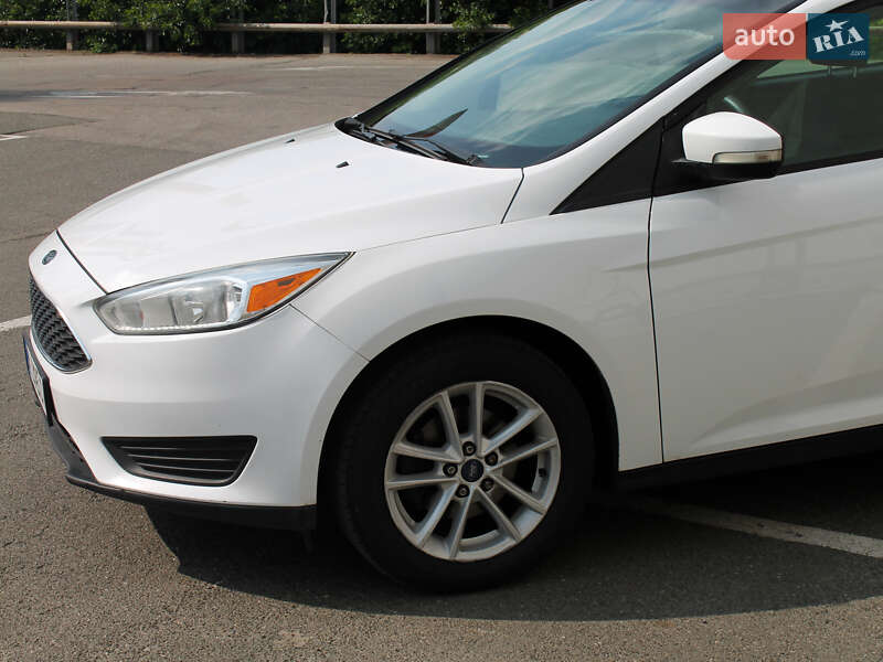 Седан Ford Focus 2016 в Киеве