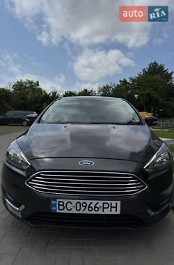 Седан Ford Focus 2017 в 