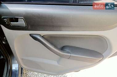 Универсал Ford Focus 2010 в 