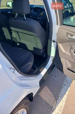 Седан Ford Focus 2014 в 