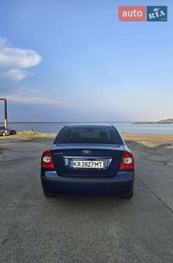 Седан Ford Focus 2006 в 