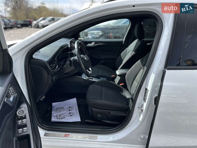 Универсал Ford Focus 2019 в Ровно