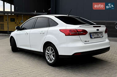 Седан Ford Focus 2017 в 