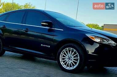Хэтчбек Ford Focus 2012 в Днепре