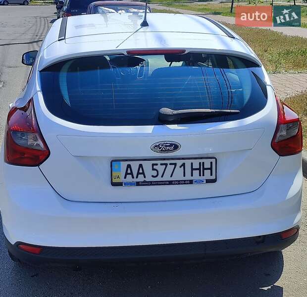 Хэтчбек Ford Focus 2012 в Киеве