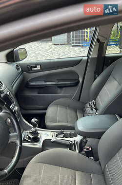 Универсал Ford Focus 2010 в 
