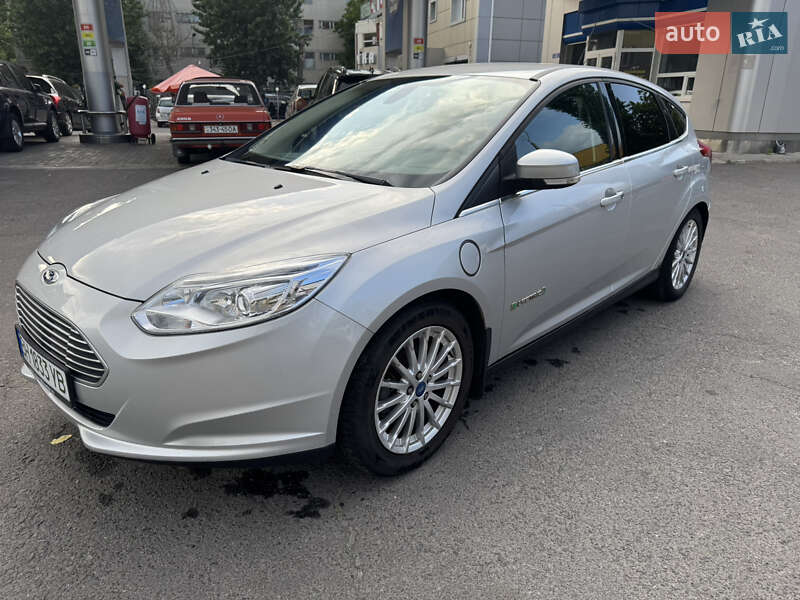 Хэтчбек Ford Focus 2013 в Одессе
