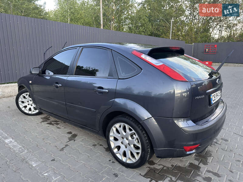 Хэтчбек Ford Focus 2007 в Чернигове