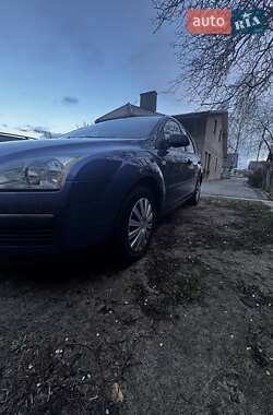 Универсал Ford Focus 2004 в 