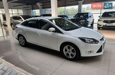 Седан Ford Focus 2013 в 
