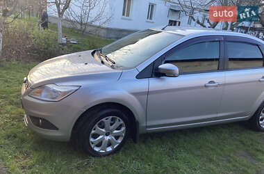 Седан Ford Focus 2011 в 