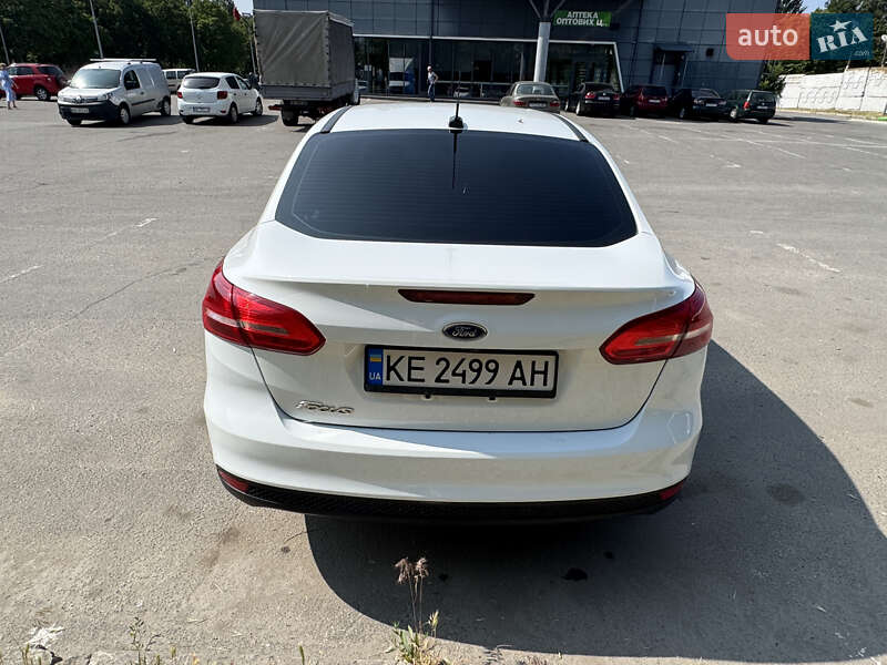 Седан Ford Focus 2017 в Днепре