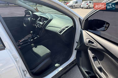 Седан Ford Focus 2017 в 
