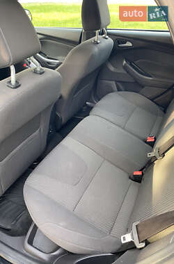 Универсал Ford Focus 2012 в 