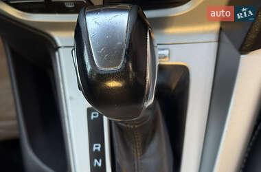 Седан Ford Focus 2012 в 