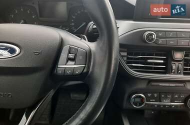 Хэтчбек Ford Focus 2019 в 