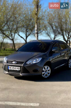 Седан Ford Focus 2013 в 