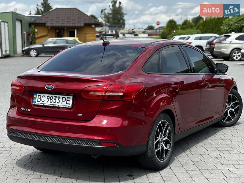Седан Ford Focus 2016 в Стрию