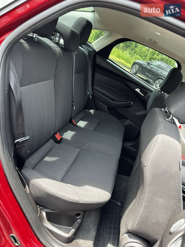 Седан Ford Focus 2016 в Стрию