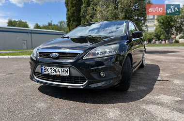 Хэтчбек Ford Focus 2009 в 