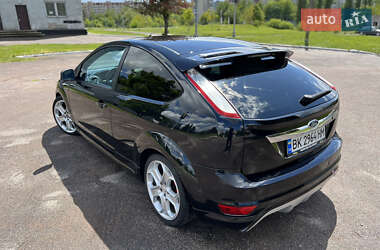 Хэтчбек Ford Focus 2009 в 