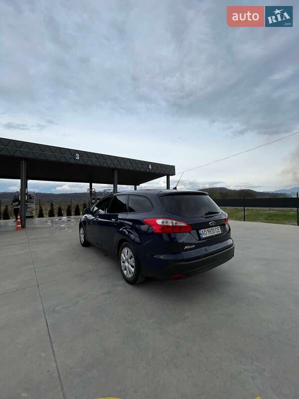 Универсал Ford Focus 2013 в Тячеве