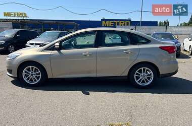 Седан Ford Focus 2016 в 