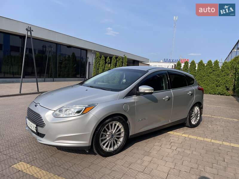 Хэтчбек Ford Focus 2013 в Мукачево фото 2 Хэтчбек Ford Focus 2013 в Мукачево