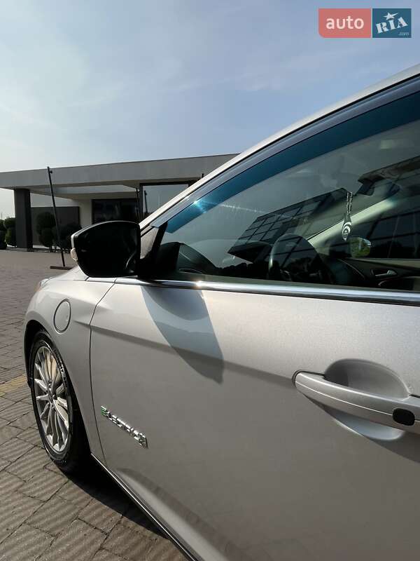 Хэтчбек Ford Focus 2013 в Мукачево фото 32 Хэтчбек Ford Focus 2013 в Мукачево